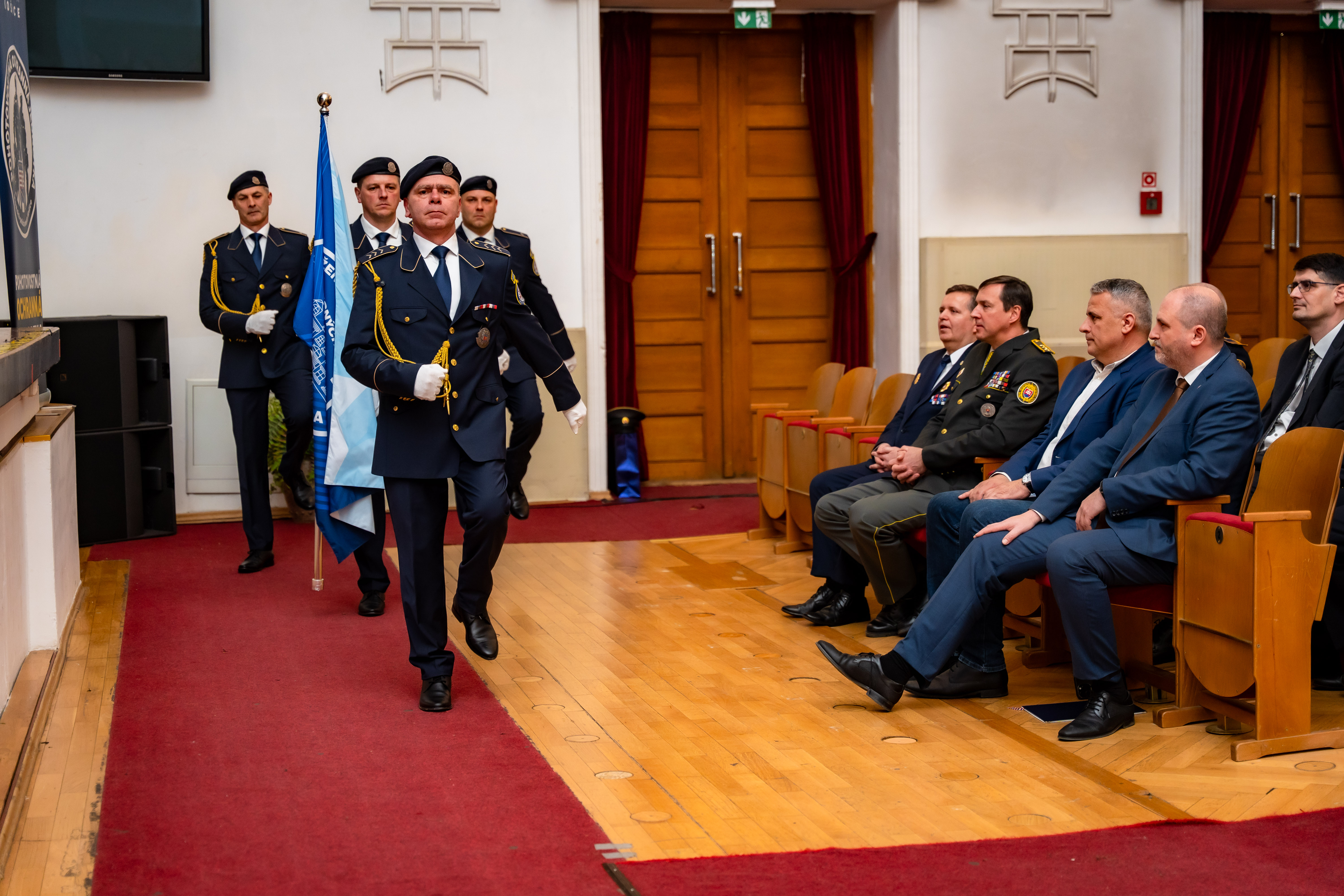 Slavnostny krst Encyklopedie obecnych a mestskych policii -67